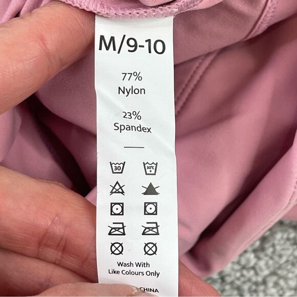 Halara Sports Bra Crop Tank Top Women's Medium Pink Lilac Blush Athletic Yoga - Picture 4 of 7